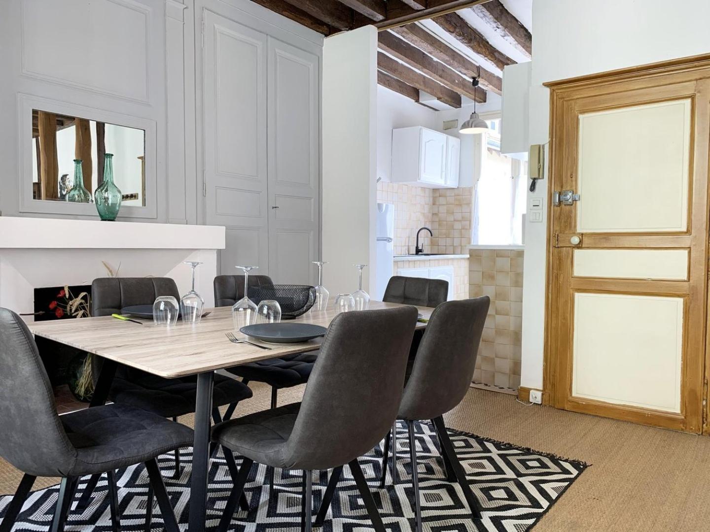 Le Clocher- Appartement Dans Le Coeur De Ville Шартр Экстерьер фото