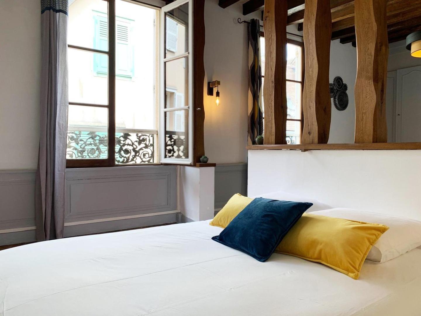 Le Clocher- Appartement Dans Le Coeur De Ville Шартр Экстерьер фото